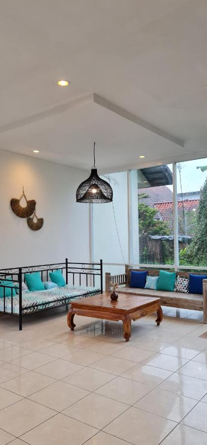 Villa Aurora Cisarua Εξωτερικό φωτογραφία