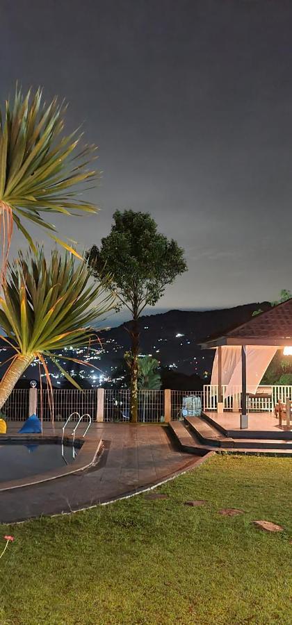 Villa Aurora Cisarua Εξωτερικό φωτογραφία